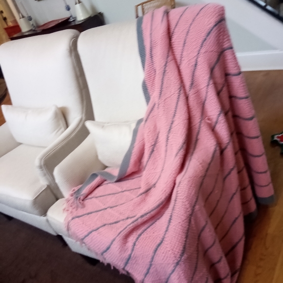 Handmade Crochet Blanket Throw pink and grey 61 inches x 78 inches - Picture 3 of 6